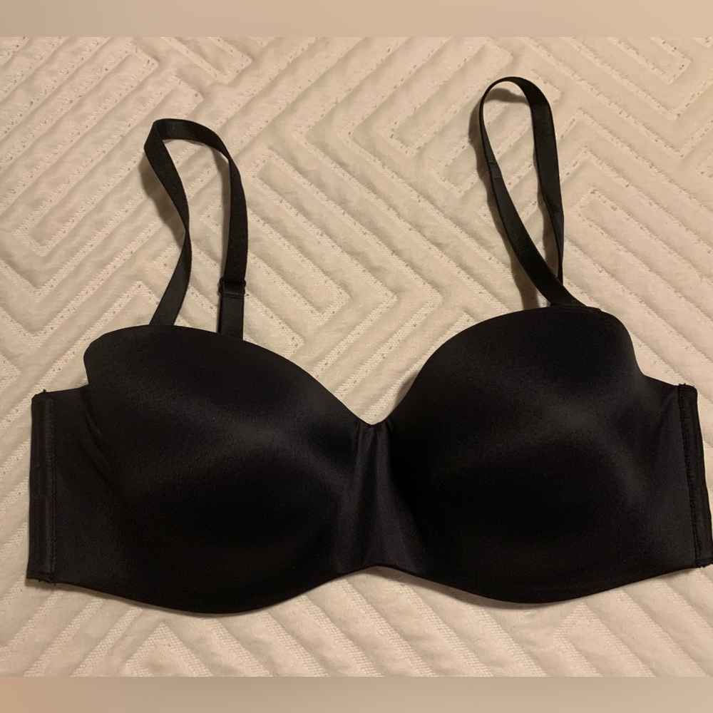 Victoria's Secret Black and Pink Bra